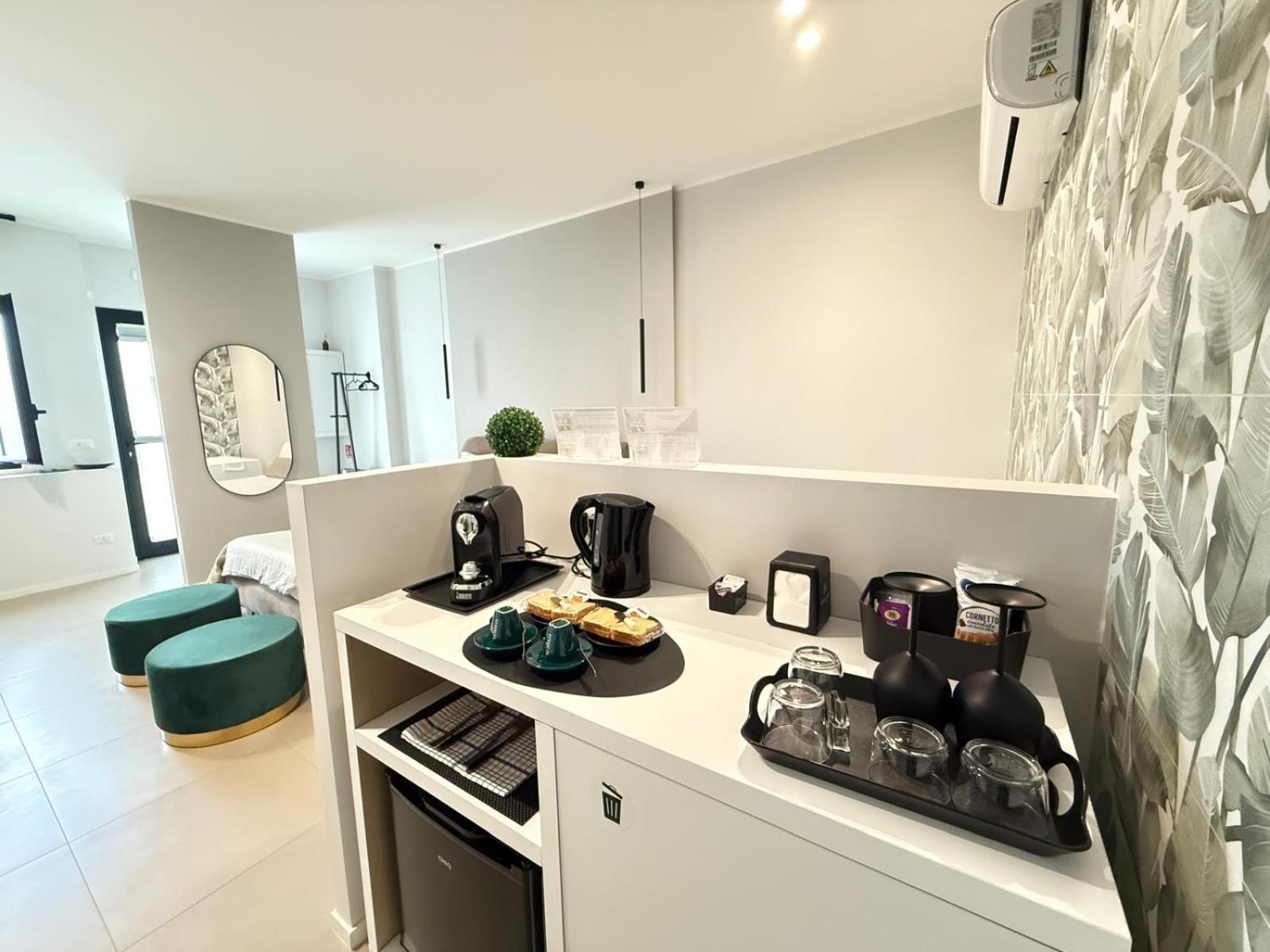 Luxury Apartment - Suite Cavour Bari Exterior photo